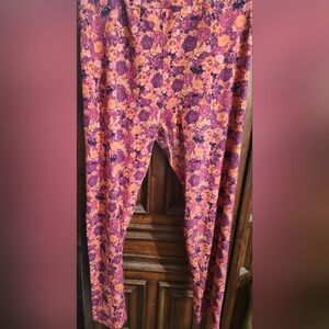 LuLaRoe Floral Leggings - Pink and Orange